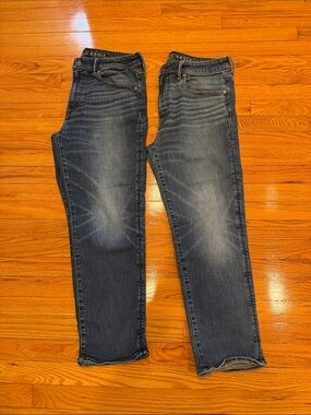 American Eagle Men’s Athletic Straight Faded Jeans